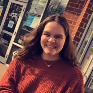 Meet your Posher, Caitlyn